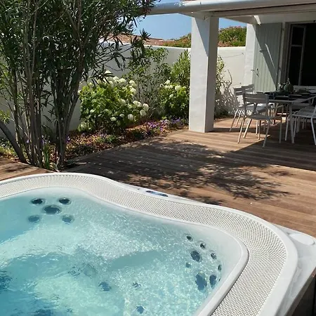 Elegante Maison D'architecte, A Debordement *