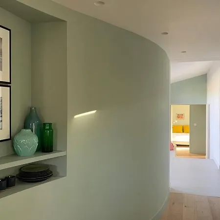 Villa Elegante Maison D'architecte, A Debordement *