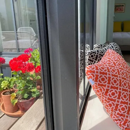 Elegante Maison D'architecte, A Debordement ヴィラ