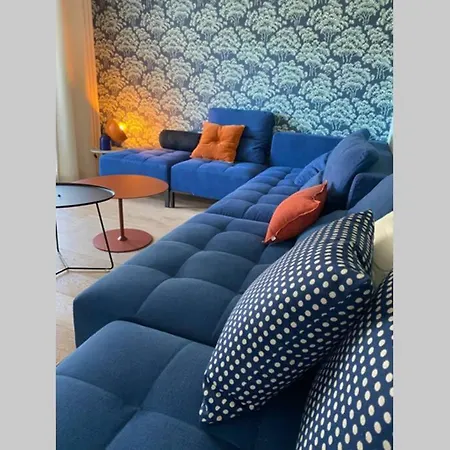 Elegante Maison D'architecte, A Debordement *