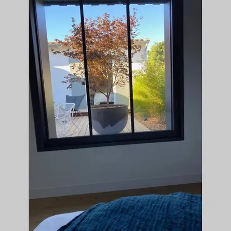 Elegante Maison D'architecte, A Debordement Вилла