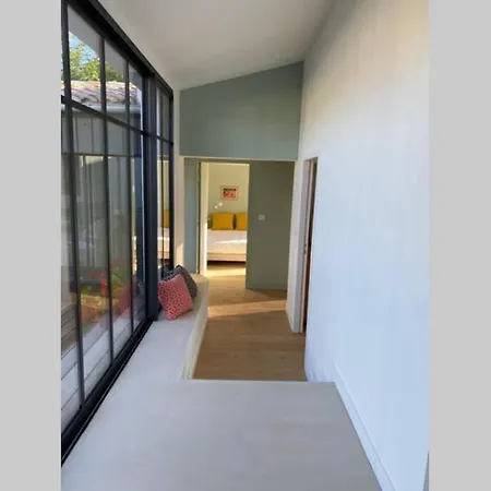 Villa Elegante Maison D'architecte, A Debordement La Noue