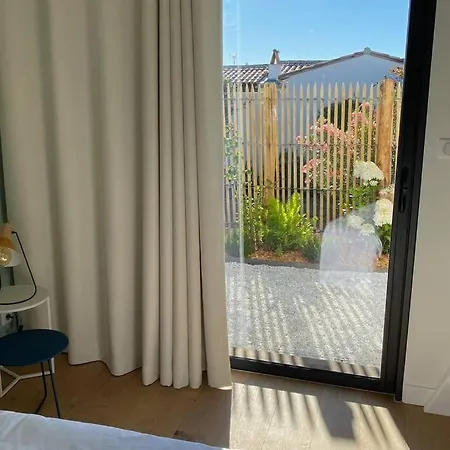 ヴィラ Elegante Maison D'architecte, A Debordement サント・マリー・ド・レ